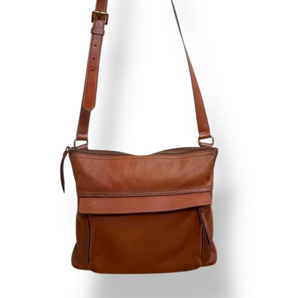 4/$20 Fossil Aida Small Crossbody Bag Brown Leather – Adjustable Strap - Picture 2 of 14